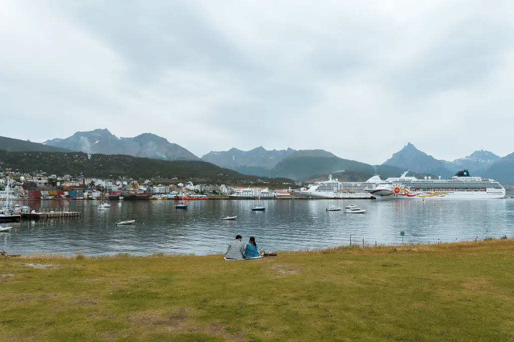 Ush desde aerop viejo.webp