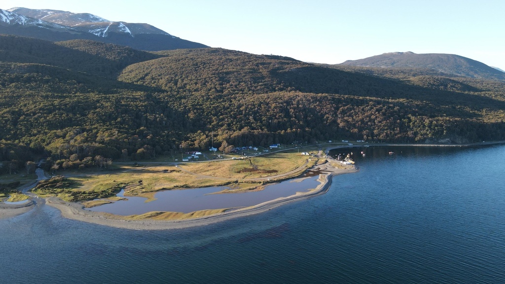 Puerto Almanza desde el aire