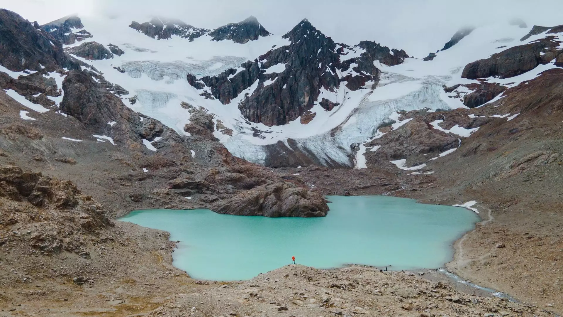 Tempanos Lagoon and Vinciguerra Glacier Trekking
